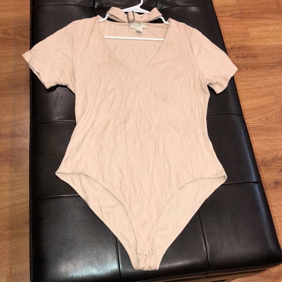 Forever 21 Tops - Plus size Buckle neck nude body suit